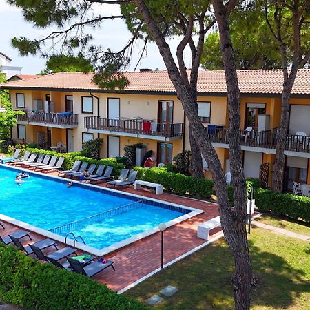 Villaggio Dei Gelsomini Bibione Exterior photo